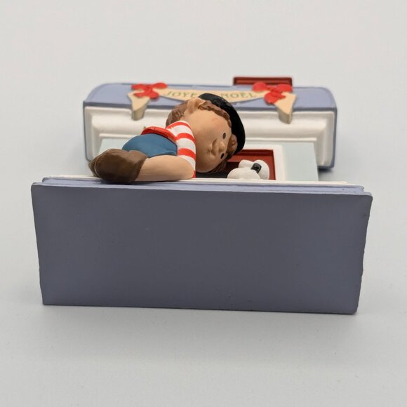 Hallmark Keepsake Windows of the World French 1988, 4th in Series, Boy w/ Poodle - Picture 7 of 11